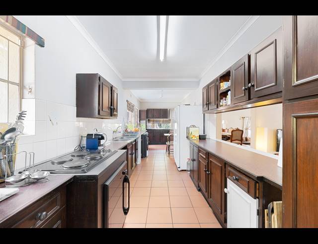 3 BEDROOM HOUSE FOR SALE IN DOUGLASDALE